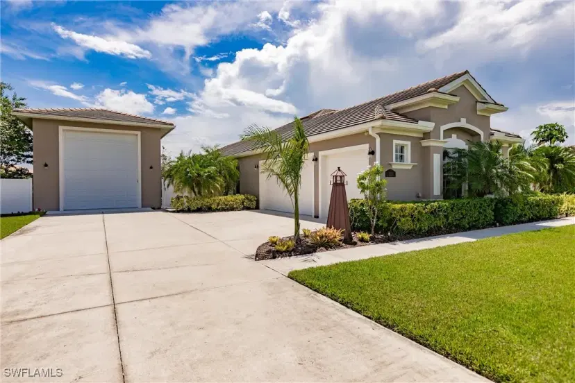 Picture of 14111 Binghampton Dr, Fort Myers FL 33905