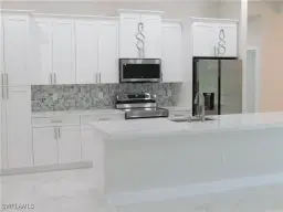 Picture of 838 Calumet St E, Lehigh Acres, FL 33974
