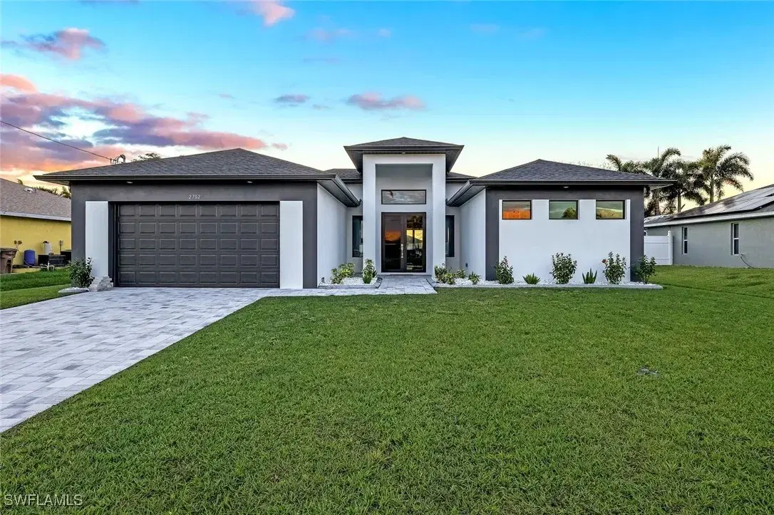 Picture of 2702 SW 21St Pl, Cape Coral, FL 33914
