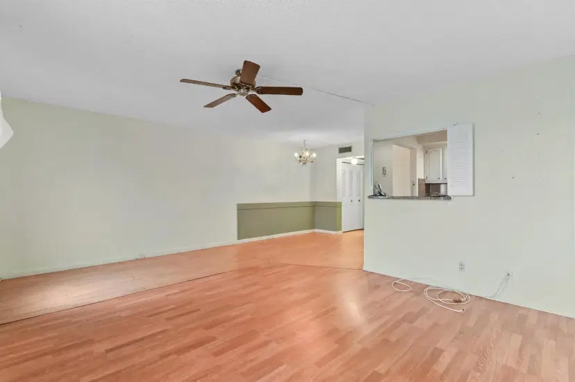 Picture of 352 Southampton C, West Palm Beach FL 33417