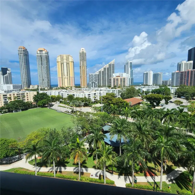 Picture of 17720 N Bay Rd 11D, Sunny Isles Beach FL 33160
