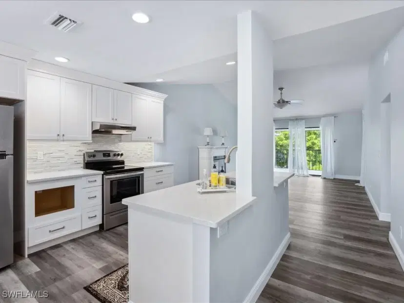 Picture of 17452 Woodland Trce F, Fort Myers FL 33908