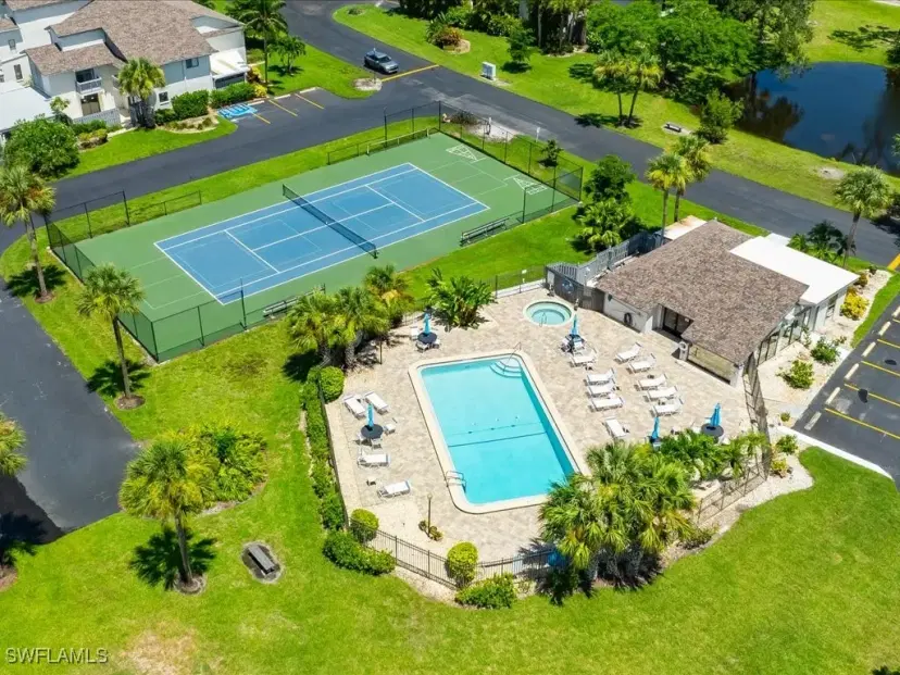 Picture of 17452 Woodland Trce F, Fort Myers FL 33908