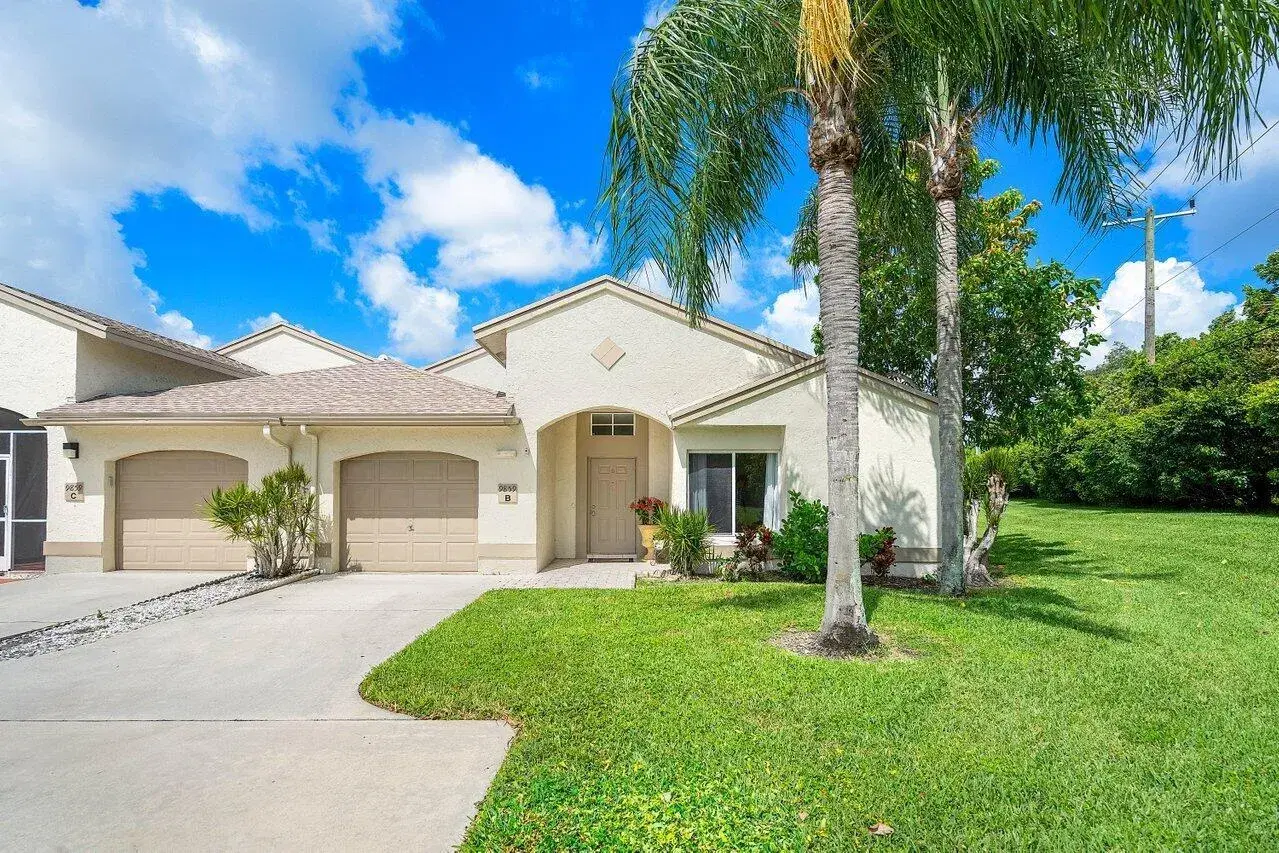 Picture of 9859 Boca Gardens Circle B, Boca Raton, FL 33496