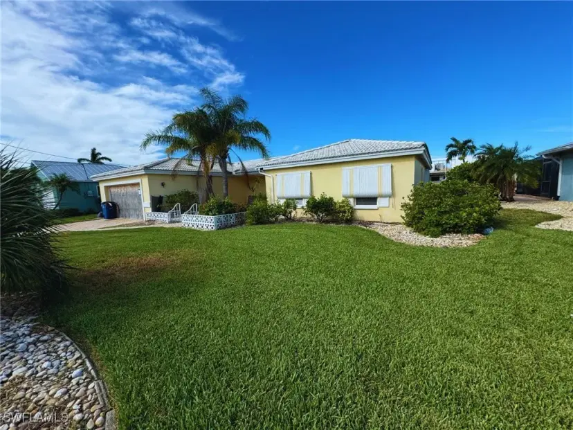 Picture of 12 Bayview Blvd, Fort Myers Beach FL 33931