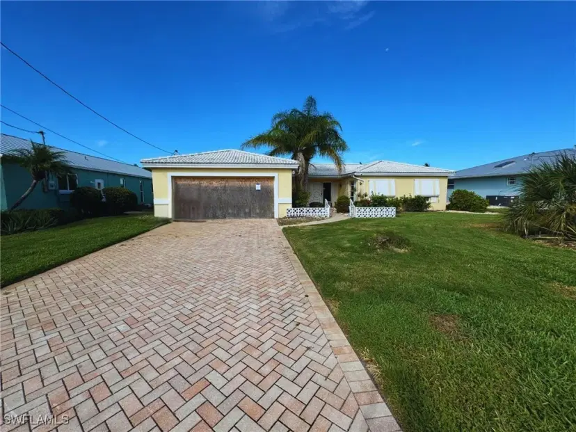 Picture of 12 Bayview Blvd, Fort Myers Beach FL 33931