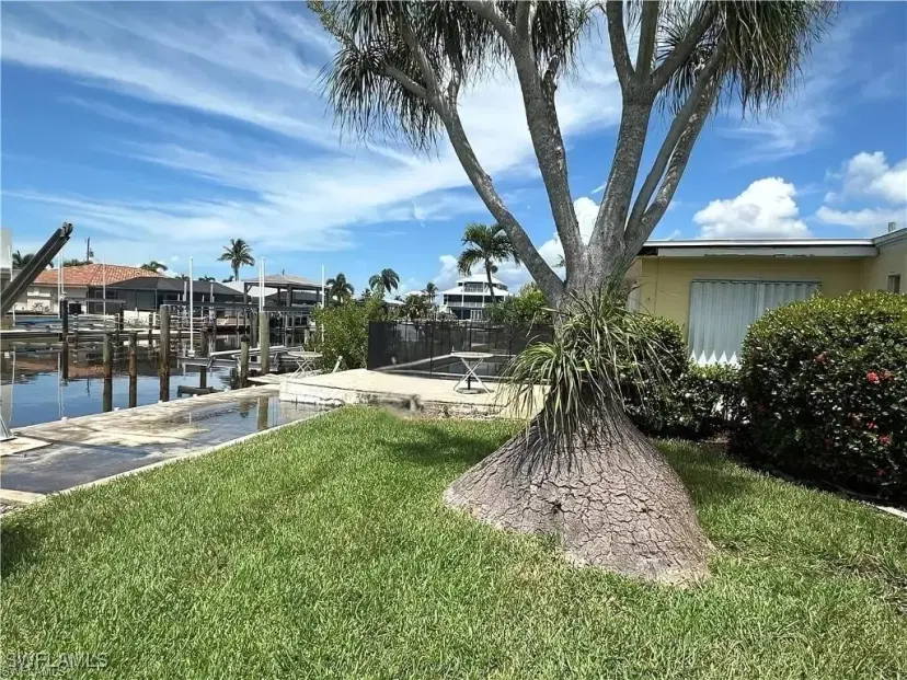 Picture of 12 Bayview Blvd, Fort Myers Beach FL 33931