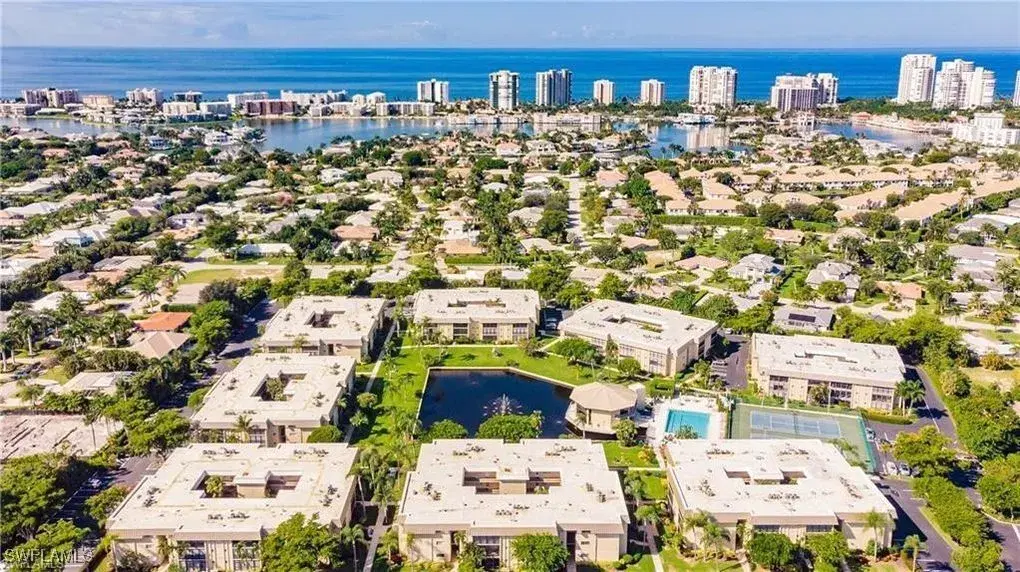 Picture of 788 Park Shore Dr H15, Naples, FL 34103