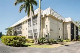 Picture of 788 Park Shore Dr H15, Naples, FL 34103