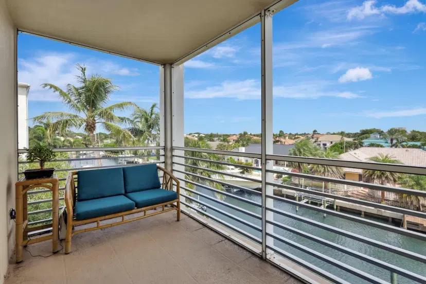 Picture of 105 Paradise Harbour Boulevard 412, North Palm Beach FL 33408
