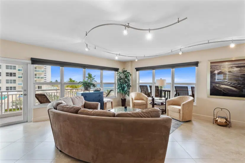 Picture of 3850 Galt Ocean Dr 311, Fort Lauderdale FL 33308