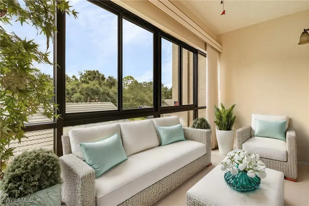 Picture of 900 Arbor Lake Dr 9-207, Naples, FL 34110