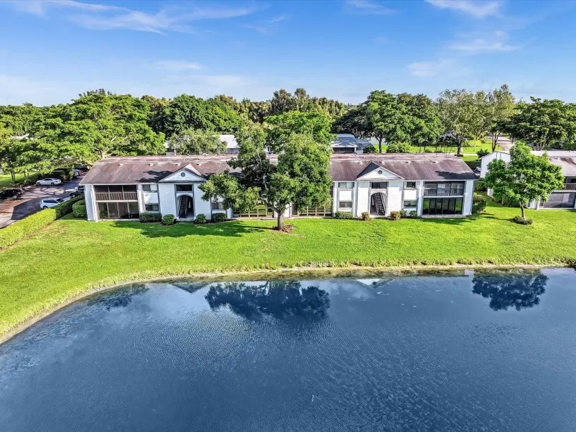 Picture of 15453 Lakes Of Delray Boulevard 107, Delray Beach FL 33484