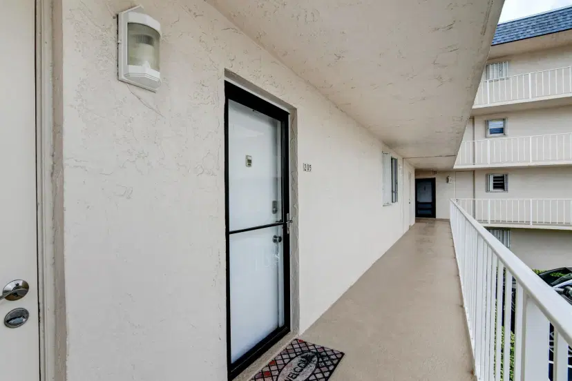 Picture of 3575 S Ocean Boulevard 205, South Palm Beach FL 33480