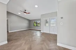 Picture of 103 Round Key Cir E10, Naples, FL 34112
