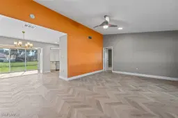 Picture of 103 Round Key Cir E10, Naples, FL 34112