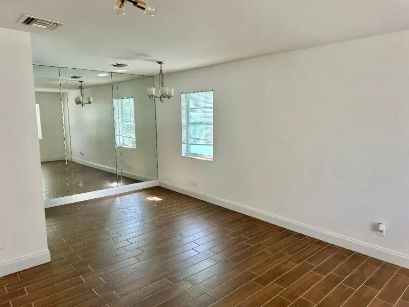 Picture of 301 N L Street 202, Lake Worth Beach FL 33460