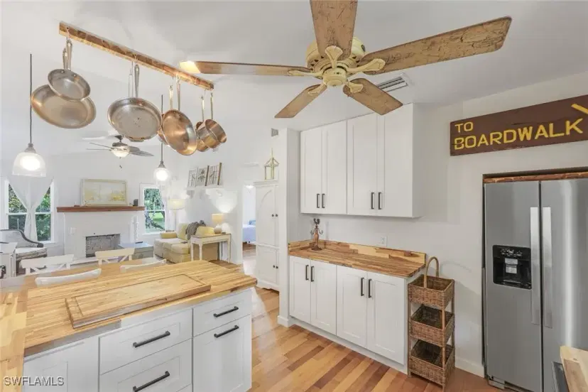 Picture of 27131 S Riverside Dr 131/135, Bonita Springs FL 34135