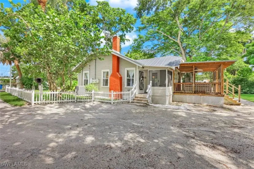 Picture of 27131 S Riverside Dr 131/135, Bonita Springs FL 34135