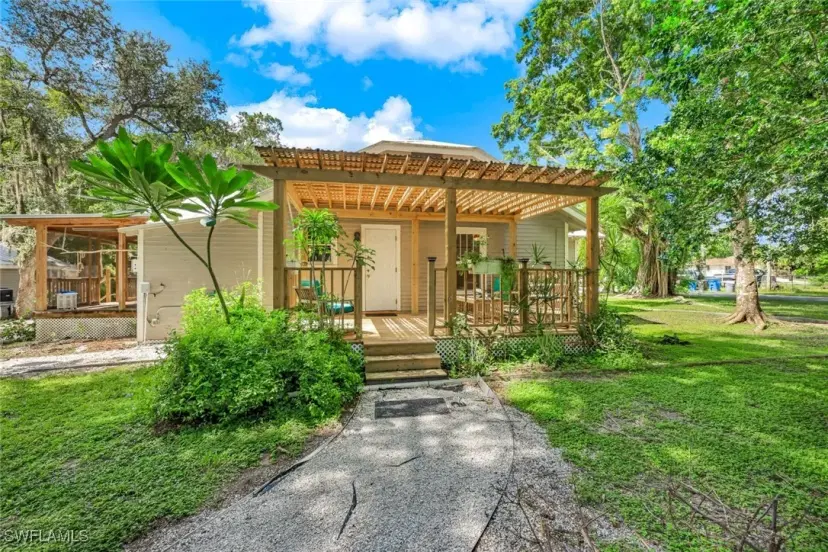 Picture of 27131 S Riverside Dr 131/135, Bonita Springs FL 34135