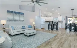 Picture of 1013 SW 4Th Pl, Cape Coral, FL 33991