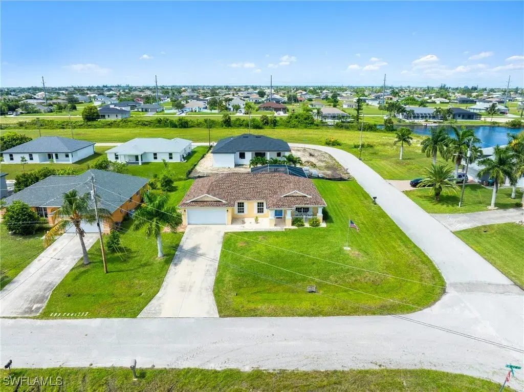Picture of 308 NW 22Nd Ct, Cape Coral, FL 33993