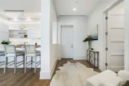 Picture of 201 8Th St S 308, Naples, FL 34102