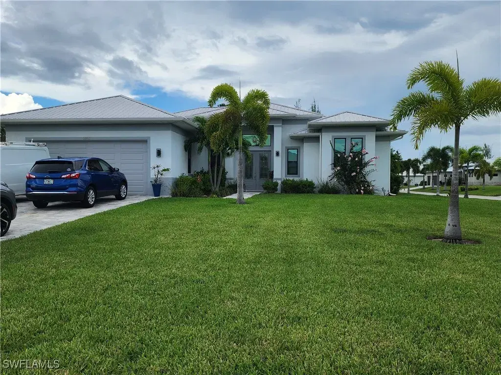 Picture of 3801 Kismet Lakes Ln, Cape Coral, FL 33993