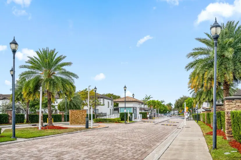 Picture of 7645 NW 114Th Path, Doral FL 33178