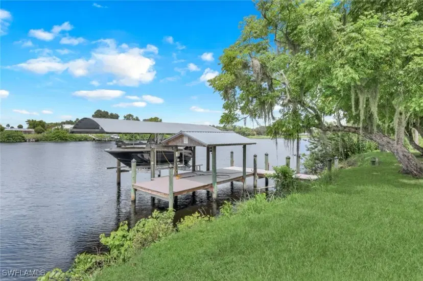 Picture of 639 Live Oak Ln, Labelle FL 33935