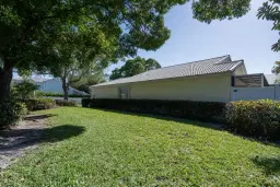 Picture of 101 Siena Oaks Circle W, Palm Beach Gardens, FL 33410