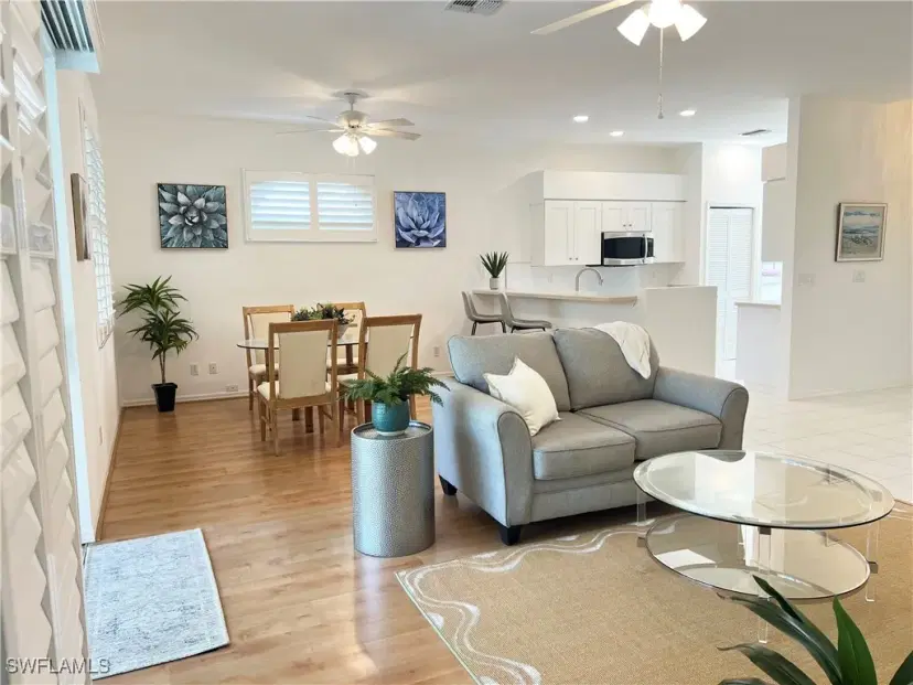 Picture of 25040 Bay Cedar Dr, Bonita Springs FL 34134