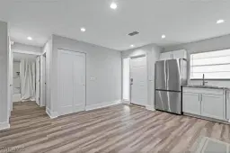 Picture of 151 Cypress Way E D-6, Naples, FL 34110