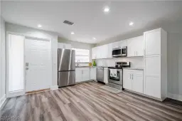 Picture of 151 Cypress Way E D-6, Naples, FL 34110