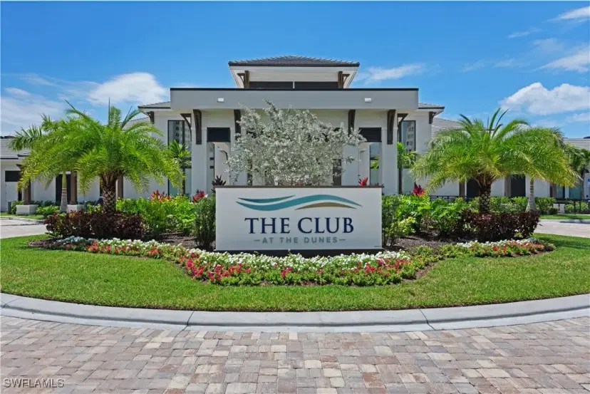 Picture of 275 Indies Way 805, Naples FL 34110