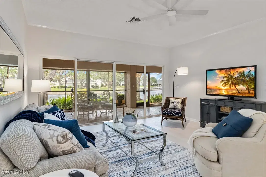 Picture of 606 Arbor Lake Dr 6-104, Naples, FL 34110