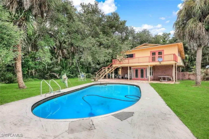 Picture of 18191 Slater Rd, North Fort Myers FL 33917
