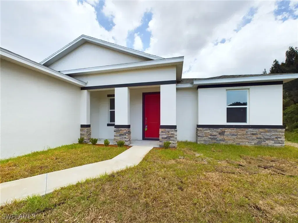 Picture of 7345 Ellis Ln, Port Charlotte, FL 33981