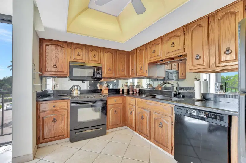Picture of 6875 Willow Wood Drive 2032, Boca Raton FL 33434
