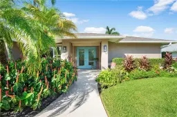 Picture of 101 Muirfield Cir, Naples, FL 34113