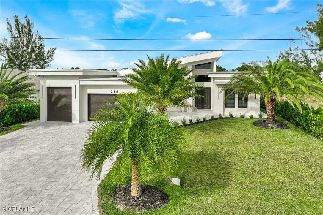 Picture of 215 SE 28Th Ter, Cape Coral, FL 33904