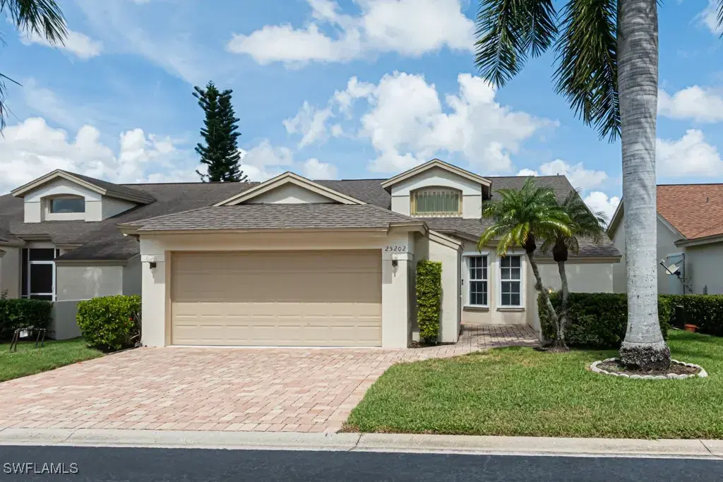 Picture of 25202 Golf Lake Cir, Bonita Springs, FL 34135