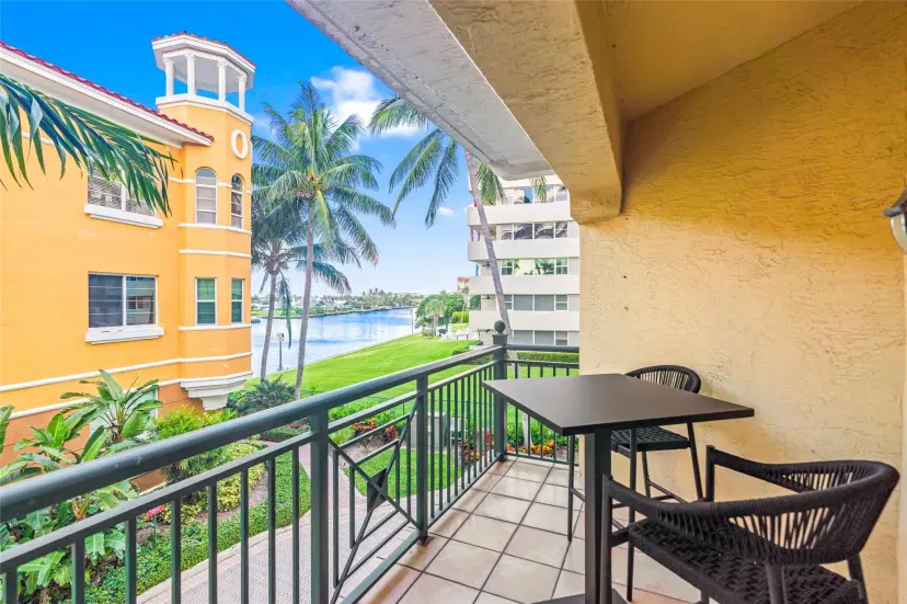 Picture of 1228 Hillsboro Mile 206, Hillsboro Beach FL 33062