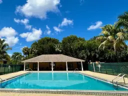 Picture of 1422 W Meadows Circle 1422, Boynton Beach, FL 33436