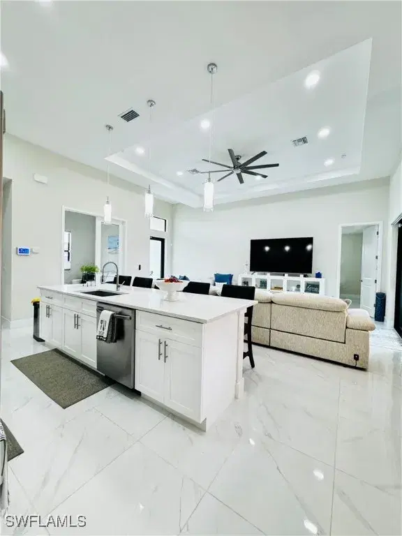 Picture of 401 NE 9Th St, Cape Coral FL 33909