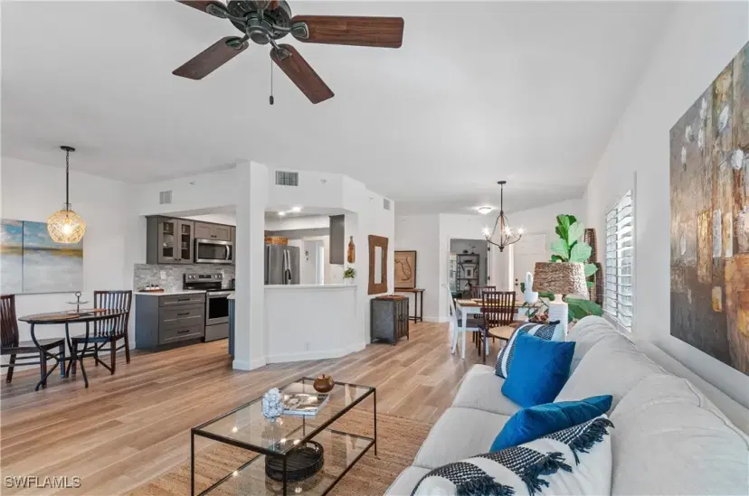 Picture of 13256 Sherburne Cir 2601, Bonita Springs FL 34135