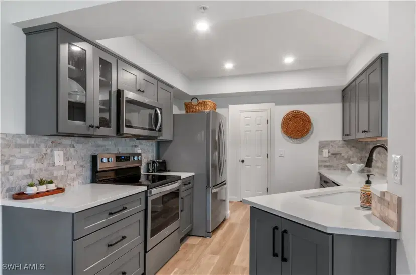 Picture of 13256 Sherburne Cir 2601, Bonita Springs FL 34135