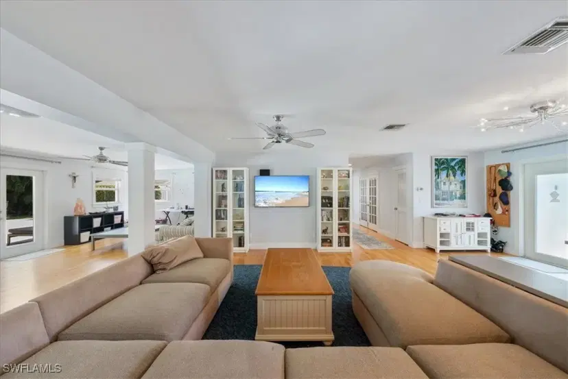 Picture of 1171 14Th Ave N, Naples FL 34102