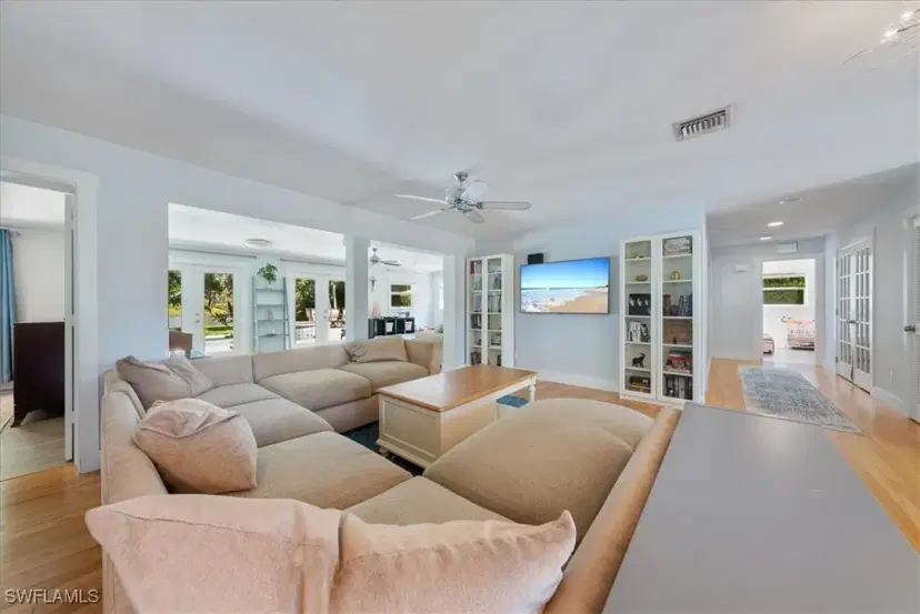 Picture of 1171 14Th Ave N, Naples FL 34102