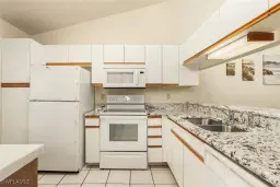 Picture of 5731 Foxlake Dr 6, North Fort Myers, FL 33917